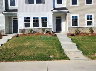 2340 Chert Ln, Raleigh, NC 27610