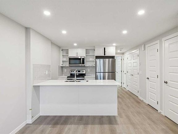 5th image of 135 W Mahogany Parade SE #1112