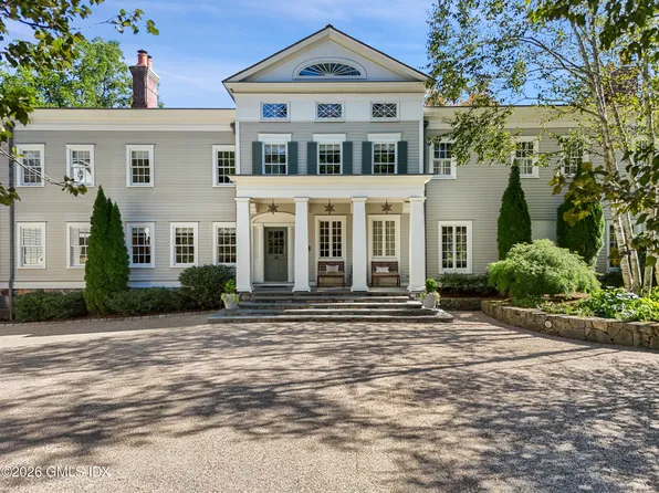 7 Calhoun Dr, Greenwich, CT 06831