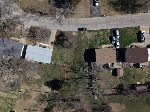4309 Snelson Dr, Saint Louis, MO 63129