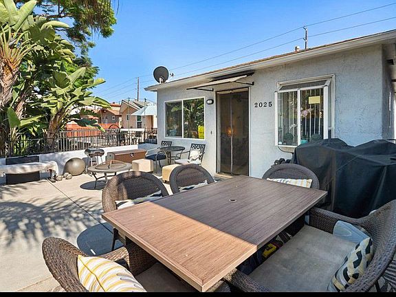 4th image of 2025 Garnet Ave #3