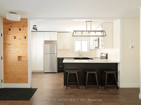 2nd image of 123 Towerhill Rd