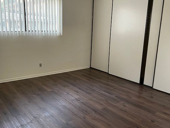 4th image of 212 S Glenwood Pl APT E