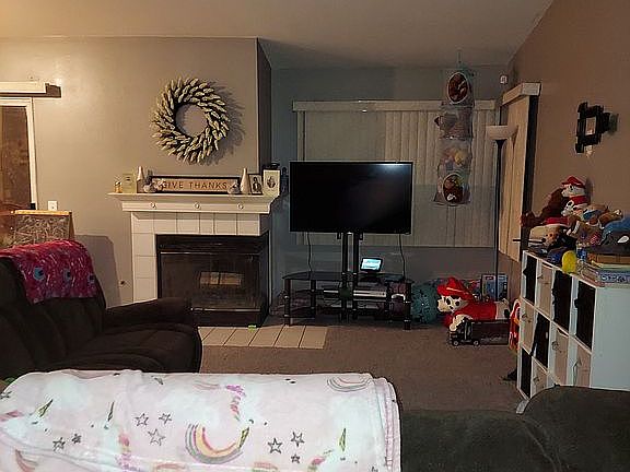 5th image of 15194 Stable Ln