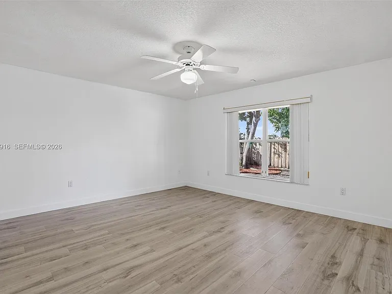 14330 SW 152nd Pl — Photo 13