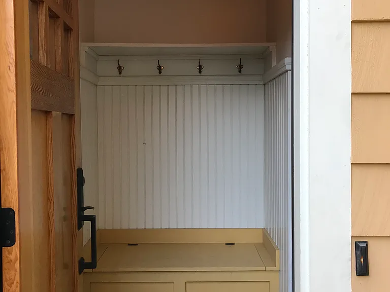 Front door to mudroom and kitchen