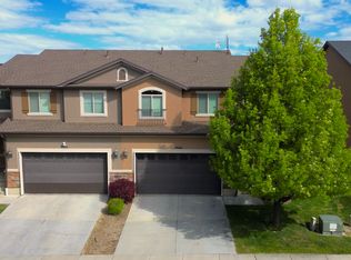 2666 W Cottonwood Dr, Lehi, UT 84043
