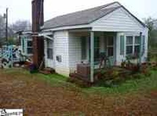 111 Garrett Dr, Norris, SC 29667