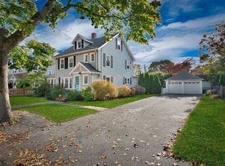 6 Charlotte Rd, Marblehead, MA 01945