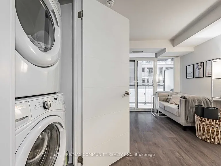 525 Adelaide St W #631 — Photo 22