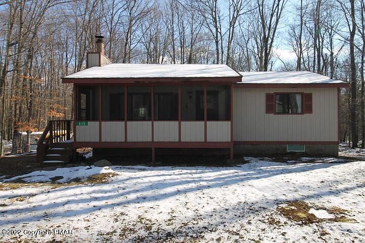 1st image of 615 Maxatawny Dr