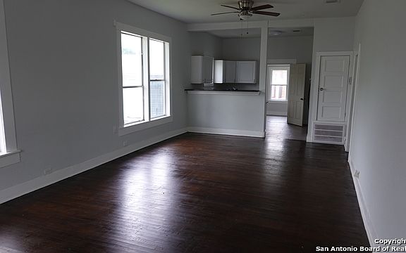 4th image of 1003 W Lynwood Ave