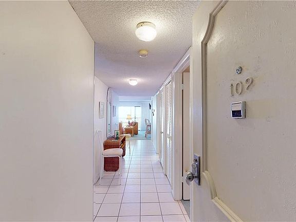 2nd image of 2721 W Gulf Dr Unit 102