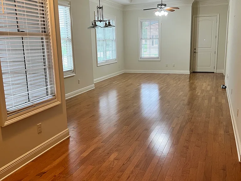 4717 Wilton Pl — Photo 32