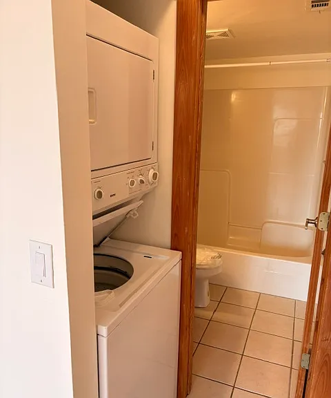 517 Palomar Dr #4 — Photo 10