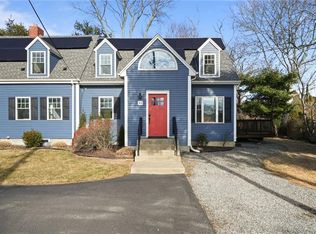 43 Patton Ave, South Kingstown, RI 02879