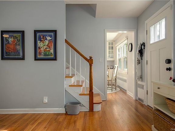 5th image of 149 Alkamont Ave