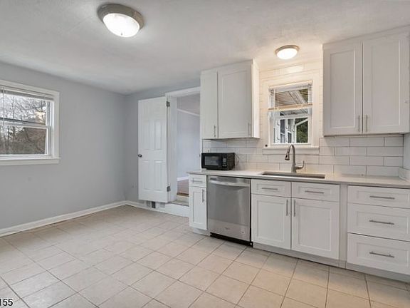 3rd image of 126 S Livingston Ave Suite 2