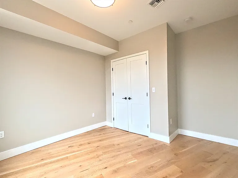 70 Leo M Birmingham Pkwy #508 — Photo 32