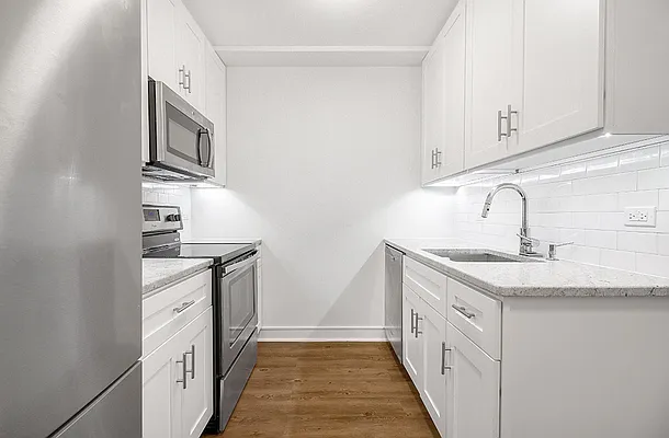 Rented by Mirador Real Estate | media 42