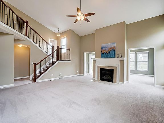 3rd image of 6227 Fox Hollow Dr