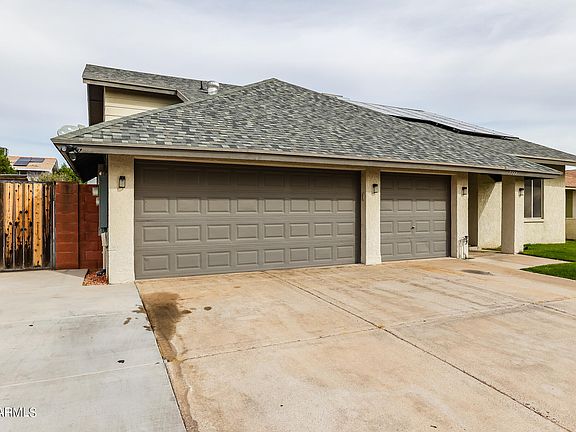 3rd image of 5544 W ALTADENA Avenue