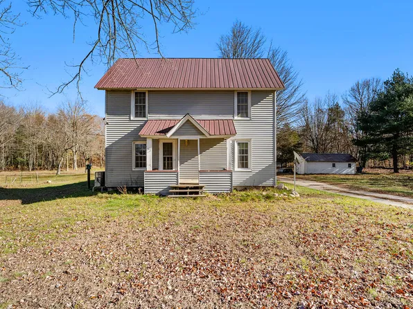 17344 120th Ave, Nunica, MI 49448