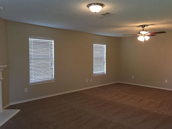 3rd image of 7406 Rochester Ln