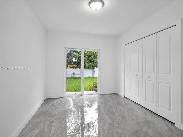 2448 NW 42nd St #A — Photo 10