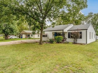 506 E 10th Ave, Belle Plaine, KS 67013