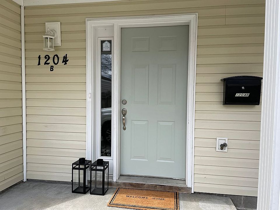 1st image of 1204 Cypress Ave #B