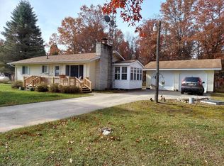 2416 Nancy St, Luzerne, MI 48636