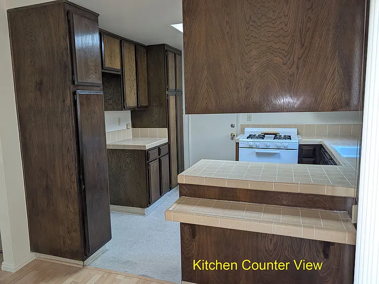 520 N Huntington Ave #B — Photo 6