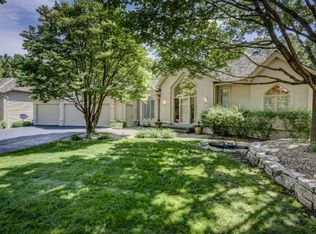 6954 Kenmare Dr, Bloomington, MN 55438