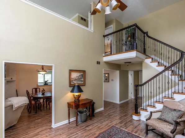 500 Laketower Dr Unit 35, Lexington, KY 40502