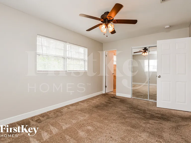 1407 Chilean Ln — Photo 8