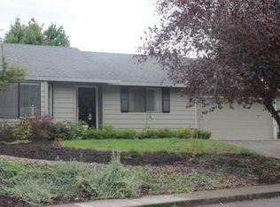11586 SW Springwood Dr, Tigard, OR 97223