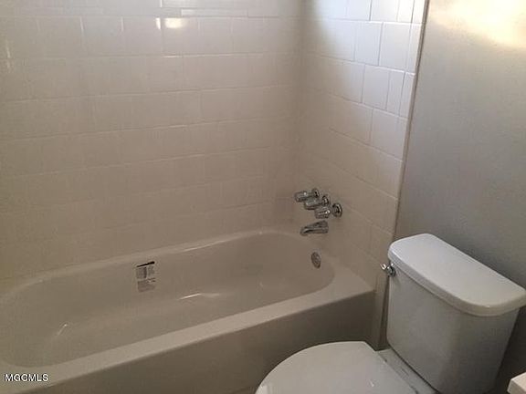 3rd image of 6561 Cortez Cir