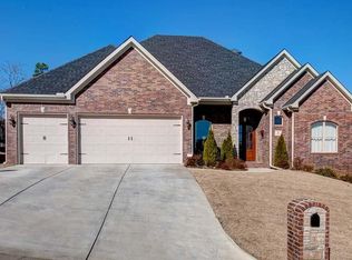 6 Ledge Rock Cv, Little Rock, AR 72211