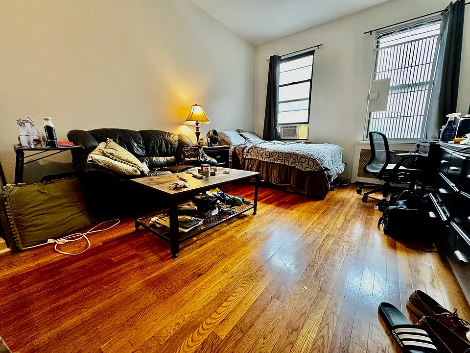 1728 2nd Ave #2B