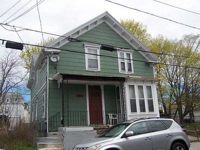 109 Benedict St, Providence, RI, 02907