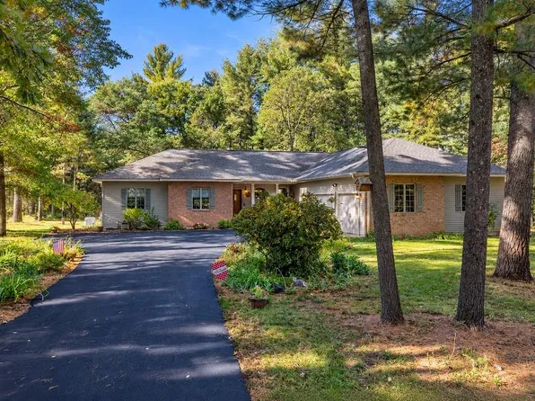 2405 Crystal Ln, Wisconsin Rapids, WI 54494