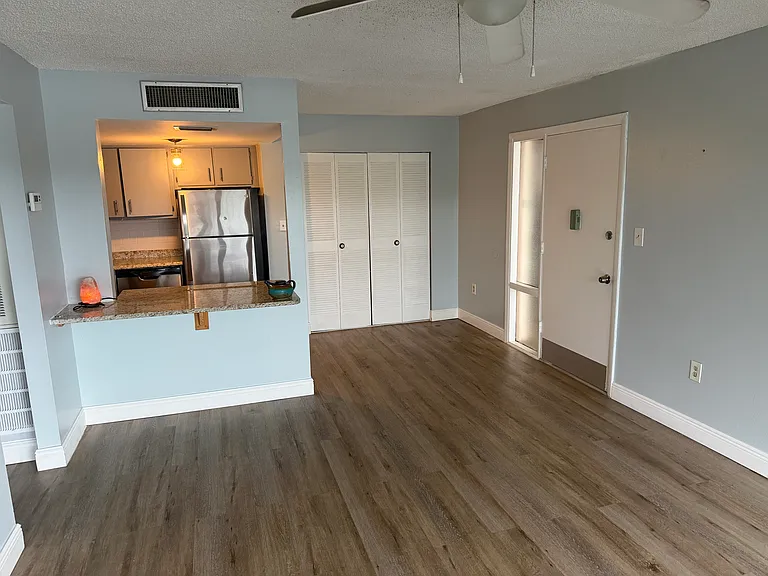 620 Orange Dr #227 — Photo 16