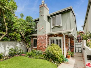 827 Oxford Ave, Marina Del Rey, CA 90292