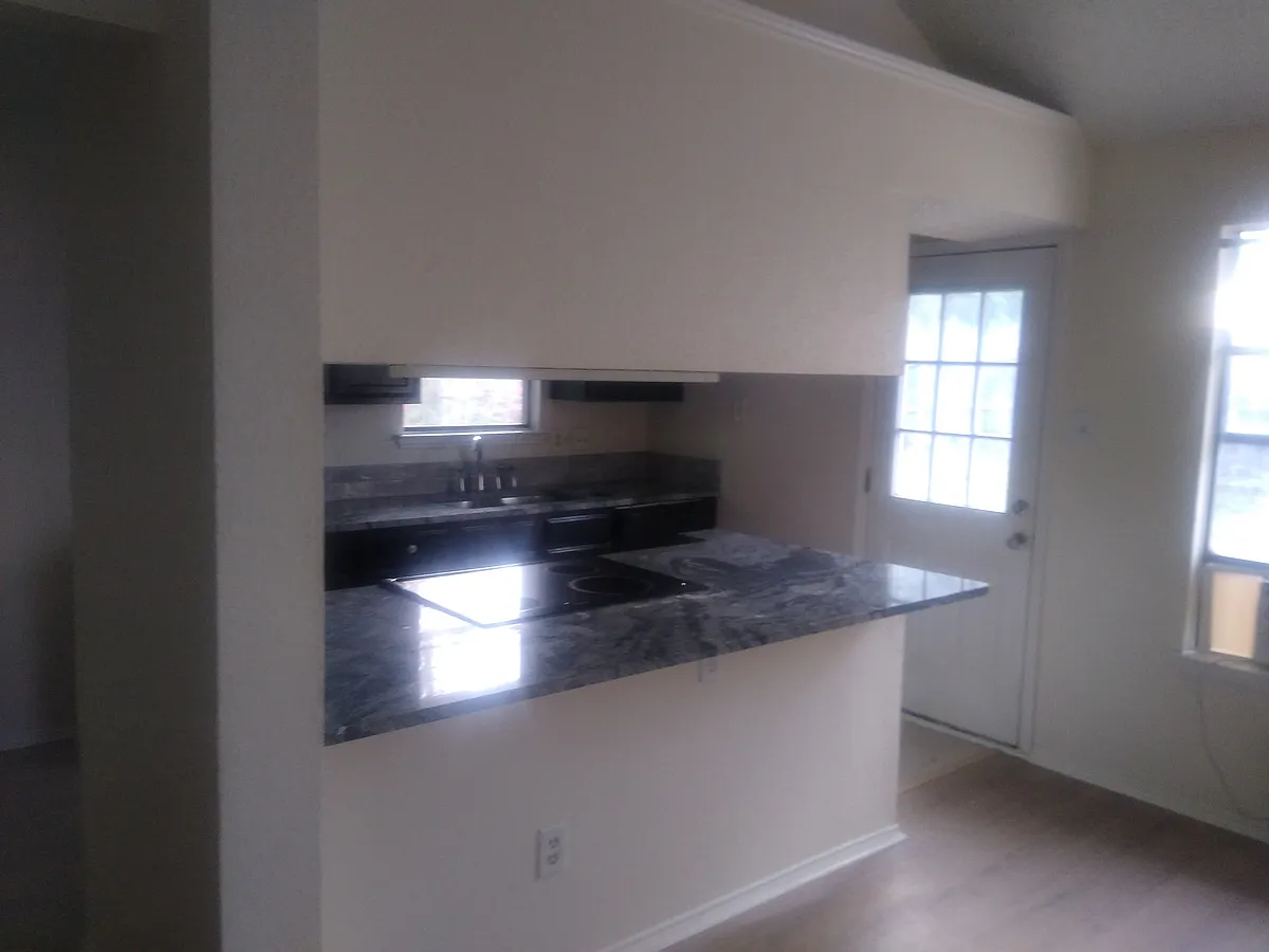 Building Photo - 237 N Long Rifle Dr