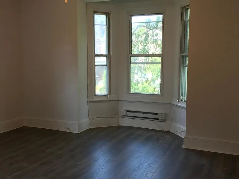 512 S 41st St #6 — Photo 20