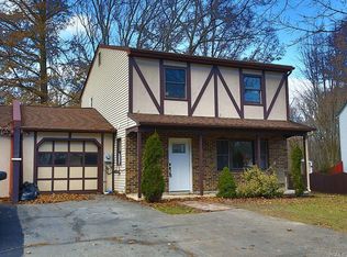 176 Waters Edge, Montgomery, NY 12549