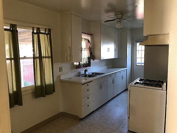 2nd image of 630 Santa Paula Ave