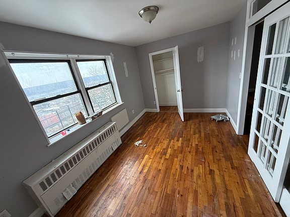 5th image of 103 Van Cortlandt Park Ave #3D