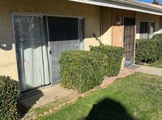 16465 Green Tree Blvd APT 30, Victorville, CA 92395